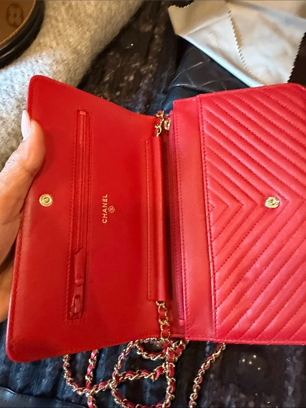 CHANEL Red Chevron Quilted Leather Crossbody with Gold Chain